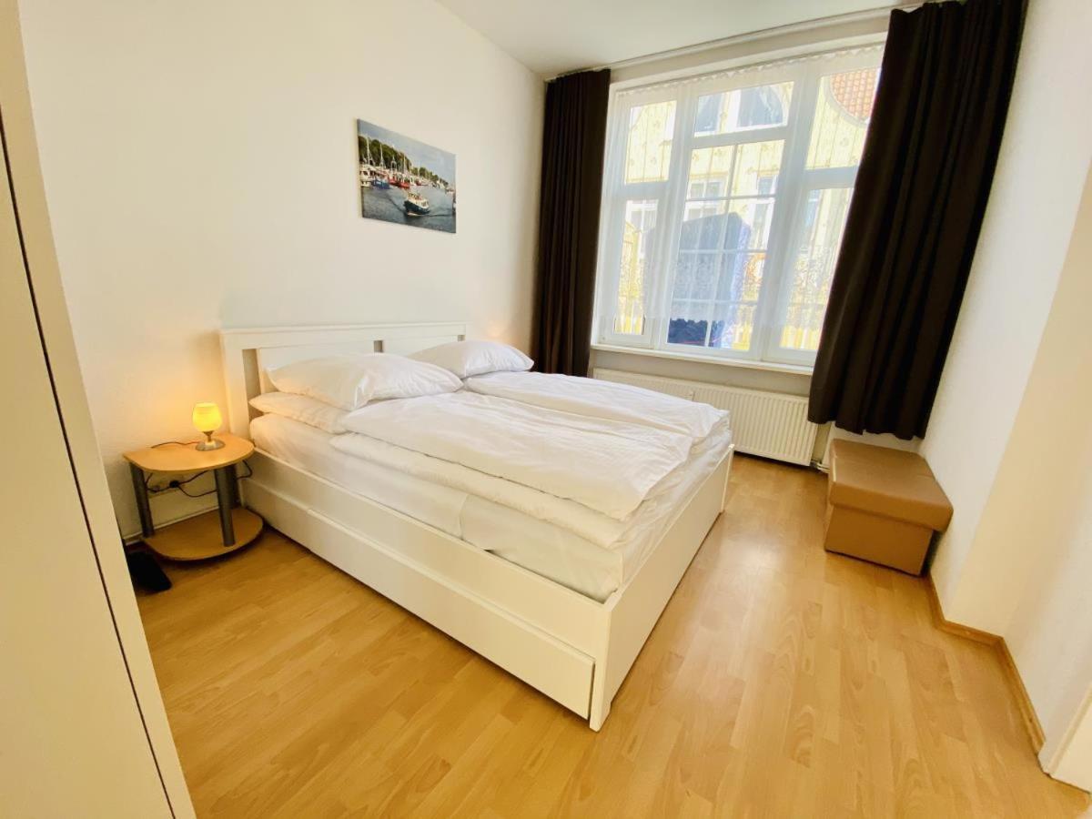 Delfin Apartment Росток Екстериор снимка